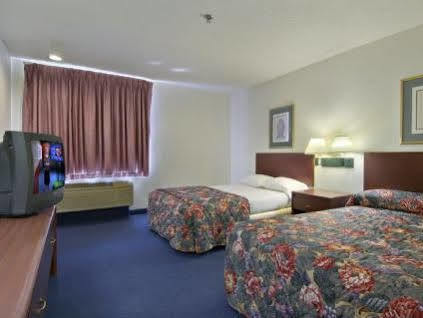 Red Roof Inn Boardman Buitenkant foto